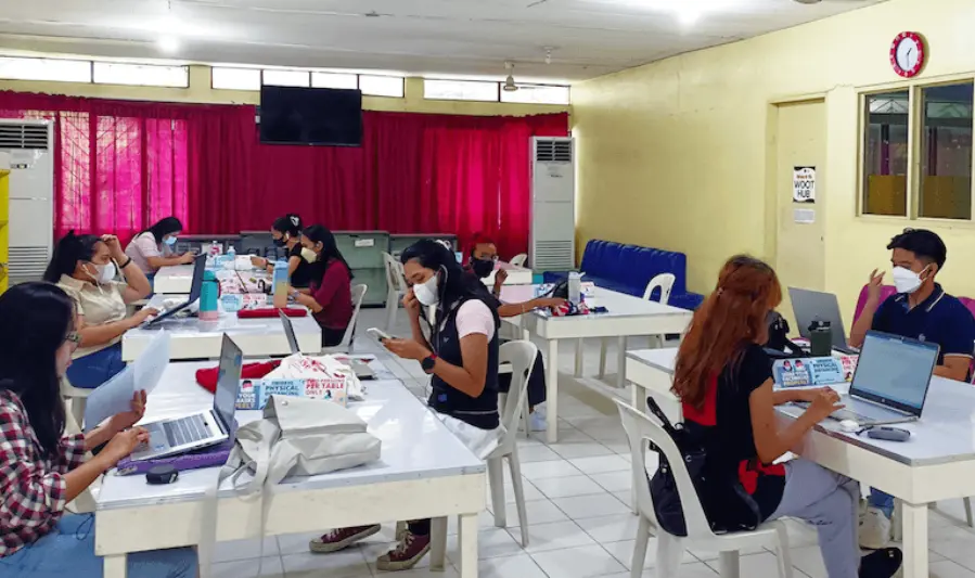 Pagpili at Pag-ayos ng Study Space